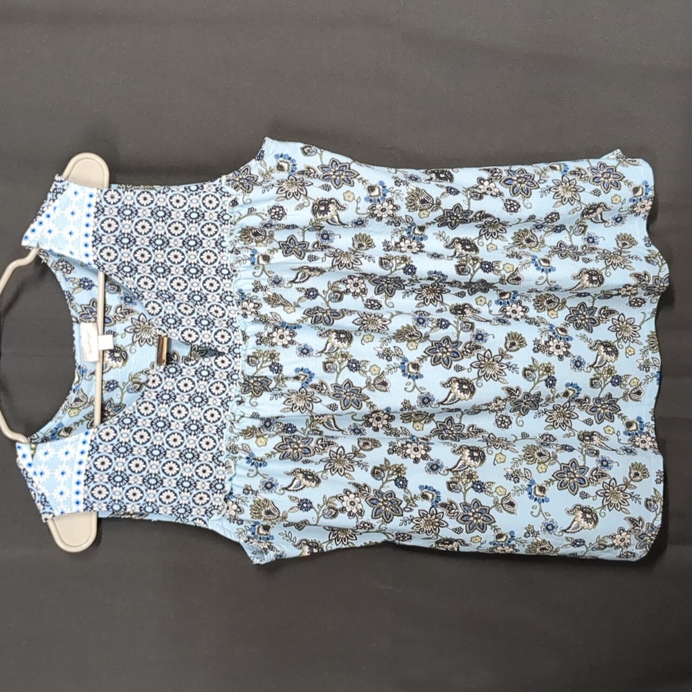 Avenue Floral Top in Blue and Green